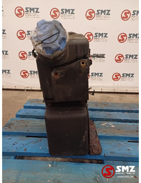 Volvo Occ AdBluetank + AdBlueniveausensor Volvo - Топливная система для Грузовиков: фото 3 Volvo Occ AdBluetank + AdBlueniveausensor Volvo - Топливная система для Грузовиков: фото 3