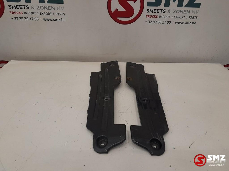 Volvo Occ set inkijkbescherming L/R Volvo - Бампер для Грузовиков: фото 4 Volvo Occ set inkijkbescherming L/R Volvo - Бампер для Грузовиков: фото 4