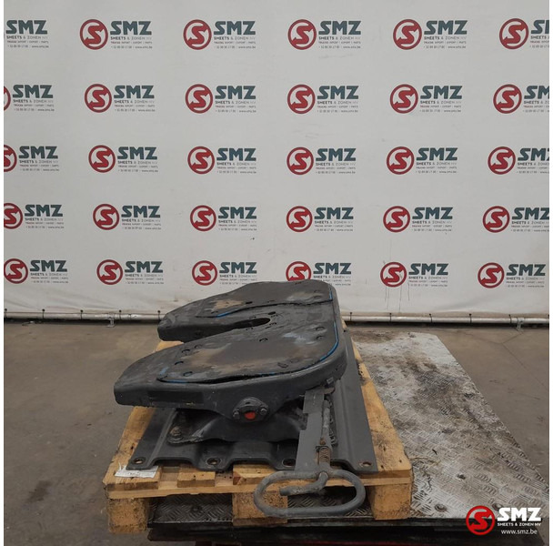 Jost Occ koppelschotel JSK37C + montageplaat Jost - Седло для Грузовиков: фото 3 Jost Occ koppelschotel JSK37C + montageplaat Jost - Седло для Грузовиков: фото 3