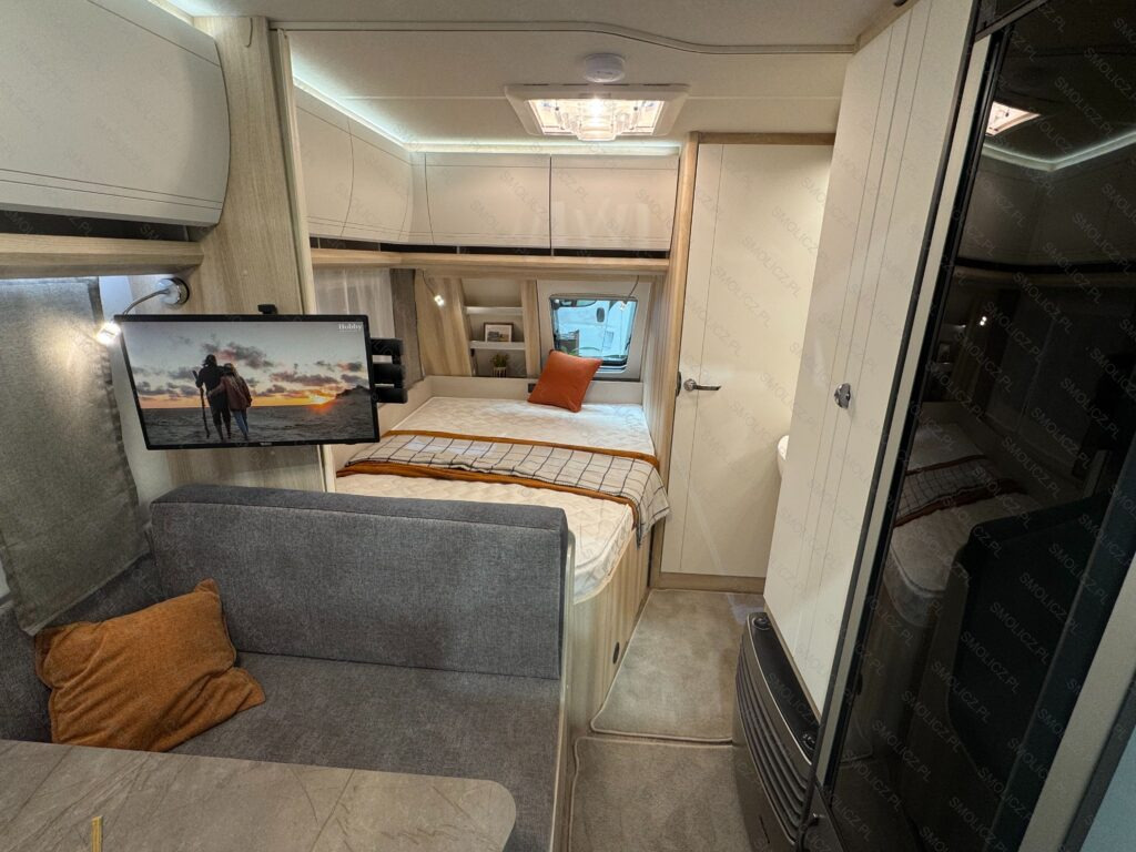 DE LUXE 400 SFe - Прицеп дача: фото 3 DE LUXE 400 SFe - Прицеп дача: фото 3