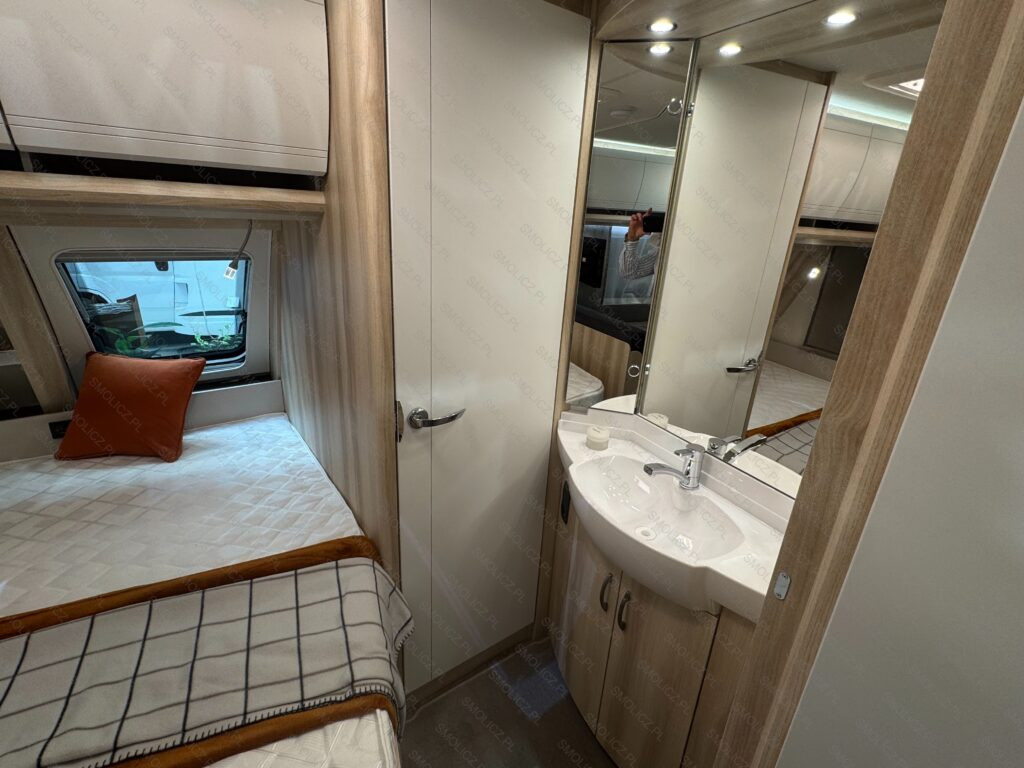 DE LUXE 400 SFe - Прицеп дача: фото 5 DE LUXE 400 SFe - Прицеп дача: фото 5