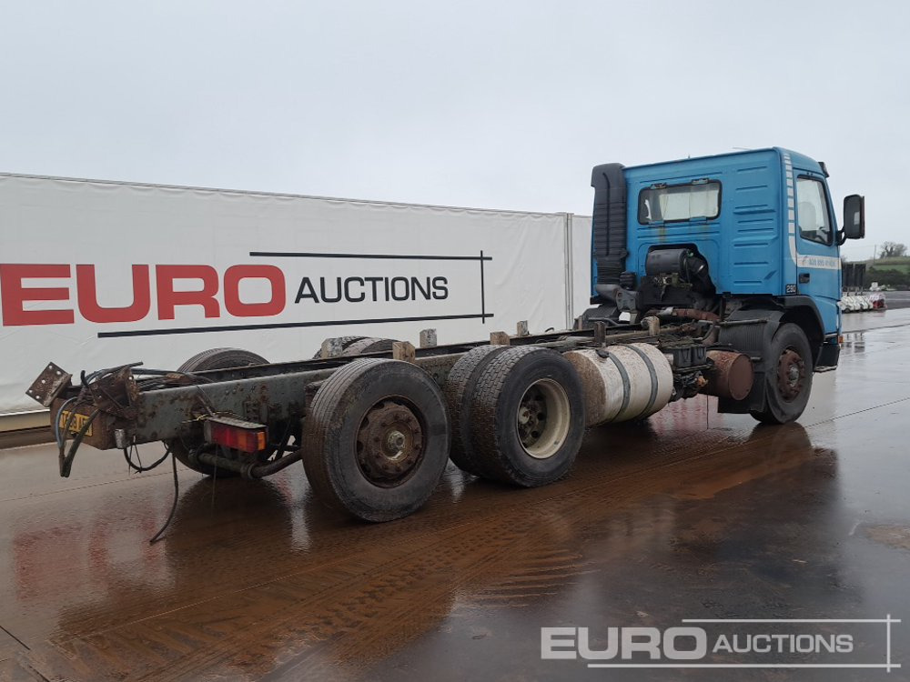 1999 Volvo FM7-290 - Грузовик-шасси: фото 5 1999 Volvo FM7-290 - Грузовик-шасси: фото 5