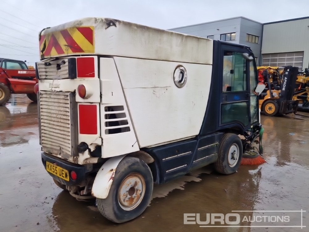 2005 Mathieu Yno Azura2 - Подметально-уборочная машина: фото 5 2005 Mathieu Yno Azura2 - Подметально-уборочная машина: фото 5