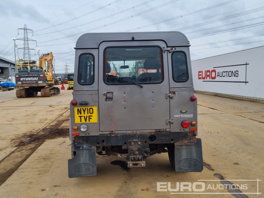 2010 Land Rover Defender - Внедорожник: фото 4 2010 Land Rover Defender - Внедорожник: фото 4