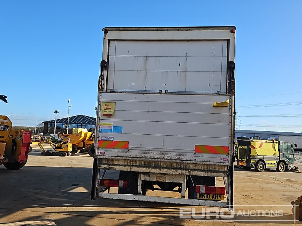 2010 Mercedes Axor - Грузовик с закрытым кузовом: фото 4 2010 Mercedes Axor - Грузовик с закрытым кузовом: фото 4