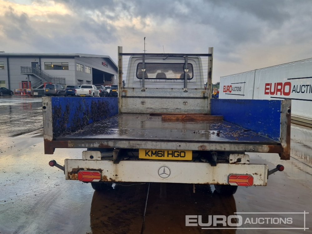 2011 Mercedes Sprinter - Малотоннажный бортовой грузовик: фото 4 2011 Mercedes Sprinter - Малотоннажный бортовой грузовик: фото 4