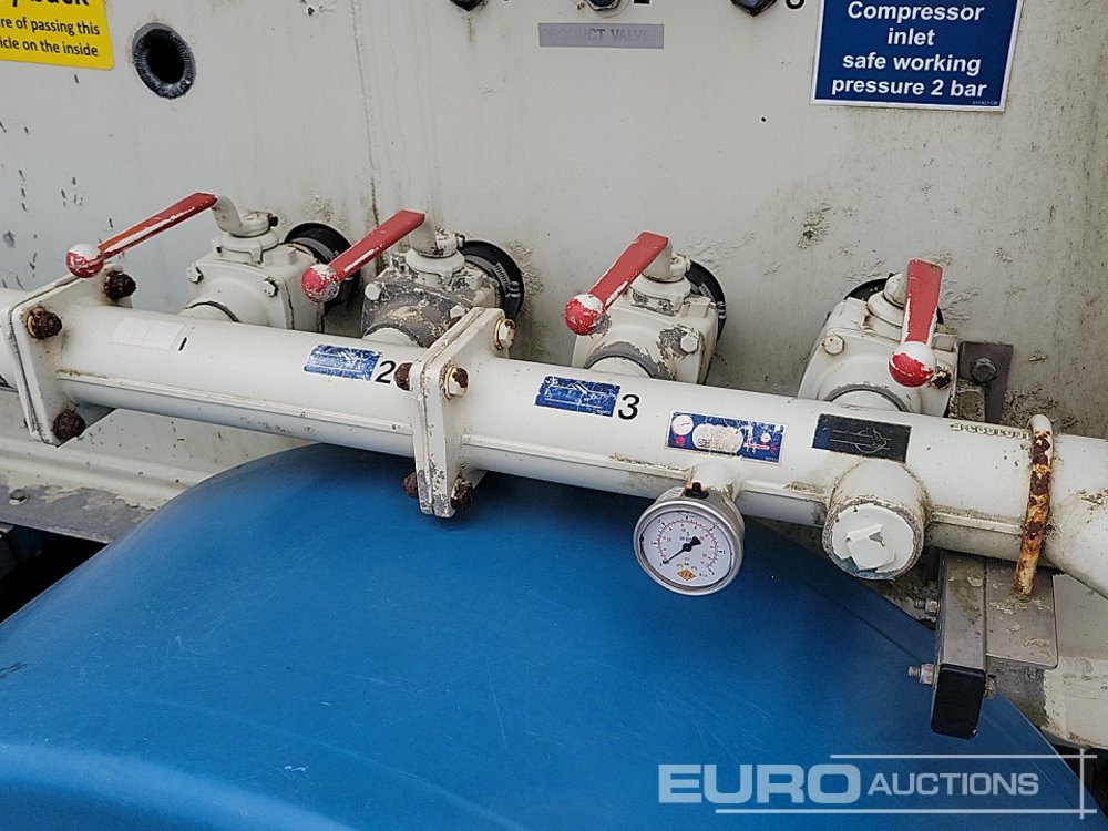 Полуприцеп-цистерна 2012 Feldbinder Tri Axle Powder Tanker Trailer: фото 24 Полуприцеп-цистерна 2012 Feldbinder Tri Axle Powder Tanker Trailer: фото 24