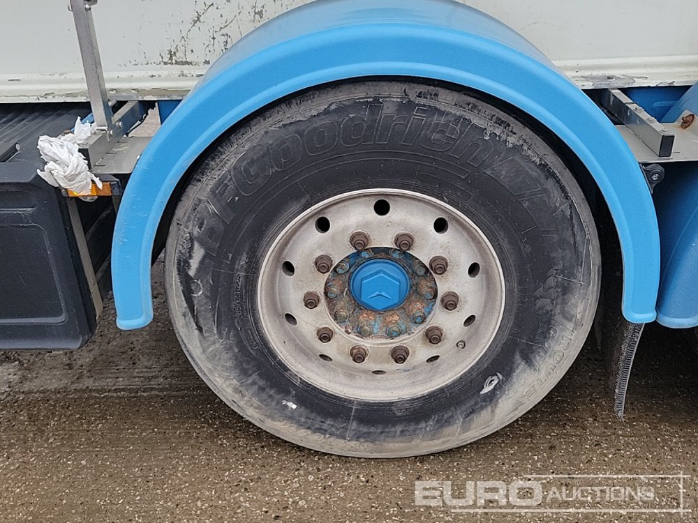 Полуприцеп-цистерна 2012 Feldbinder Tri Axle Powder Tanker Trailer: фото 15 Полуприцеп-цистерна 2012 Feldbinder Tri Axle Powder Tanker Trailer: фото 15