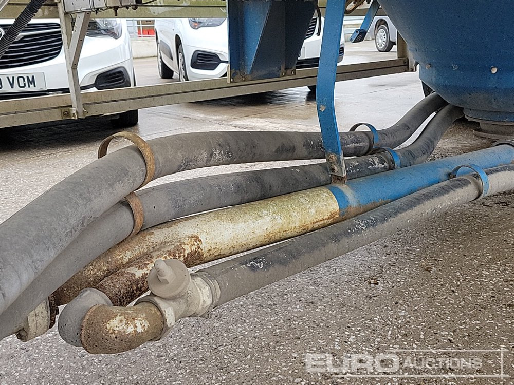 Полуприцеп-цистерна 2012 Feldbinder Tri Axle Powder Tanker Trailer: фото 27 Полуприцеп-цистерна 2012 Feldbinder Tri Axle Powder Tanker Trailer: фото 27