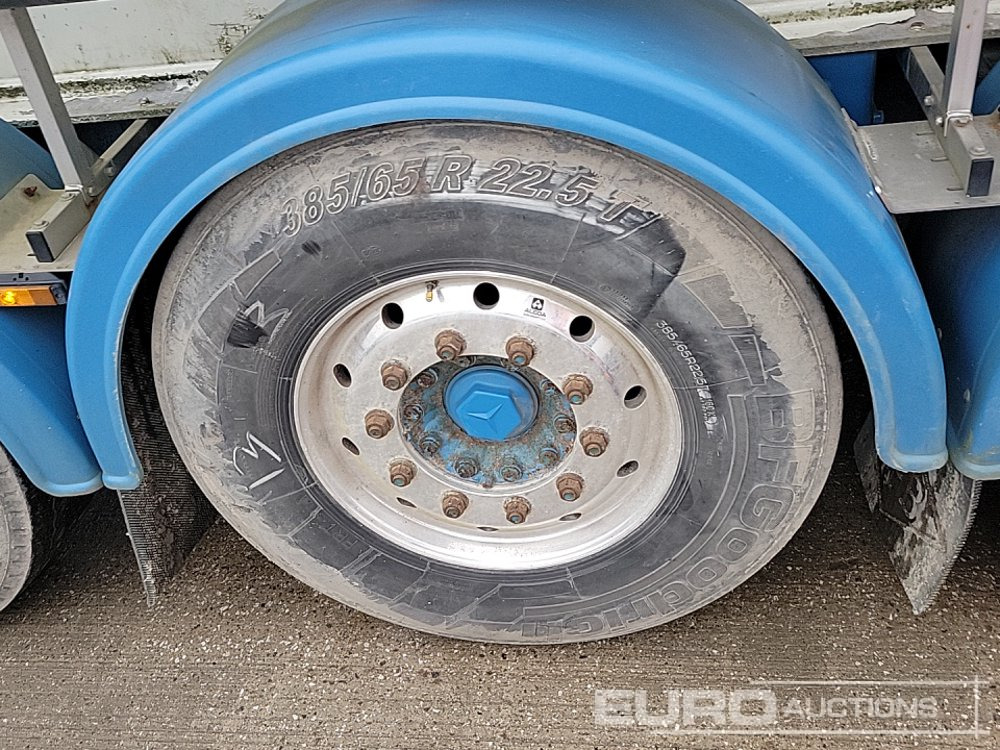 Полуприцеп-цистерна 2012 Feldbinder Tri Axle Powder Tanker Trailer: фото 11 Полуприцеп-цистерна 2012 Feldbinder Tri Axle Powder Tanker Trailer: фото 11