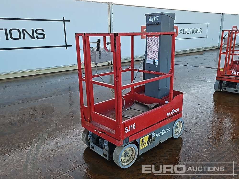 2014 SkyJack SJ 16 - Подъёмник: фото 1 2014 SkyJack SJ 16 - Подъёмник: фото 1