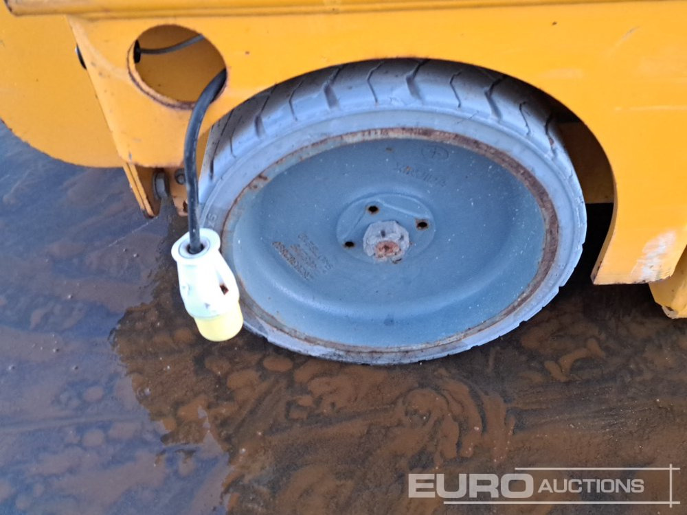 Подъёмник 2015 Haulotte Compact 8: фото 11