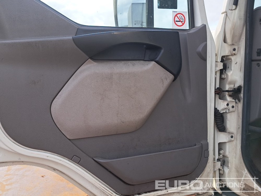 Грузовик с закрытым кузовом 2020 DAF LF180: фото 24