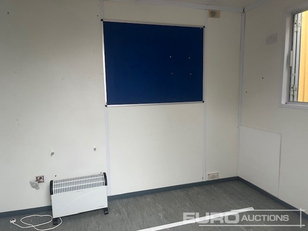 20ft 50/50 Office / Store (Selling offsite - Rodington, Shropshire) (Cannot Be Reconsigned) - Морской контейнер: фото 3 20ft 50/50 Office / Store (Selling offsite - Rodington, Shropshire) (Cannot Be Reconsigned) - Морской контейнер: фото 3