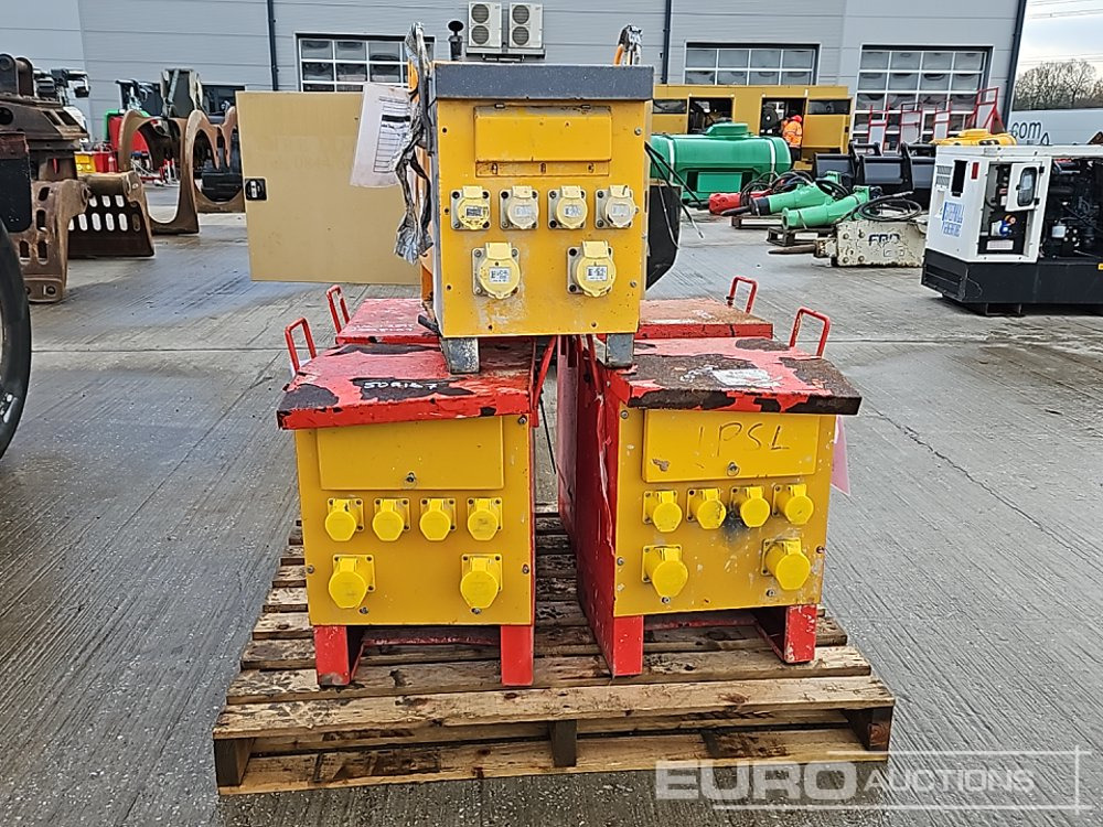 240 Volt Transformer (6 of) - Строительное оборудование: фото 2 240 Volt Transformer (6 of) - Строительное оборудование: фото 2