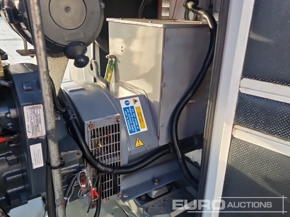 Электрогенератор Aggreko 53kVA Generator, FPT Engine: фото 13