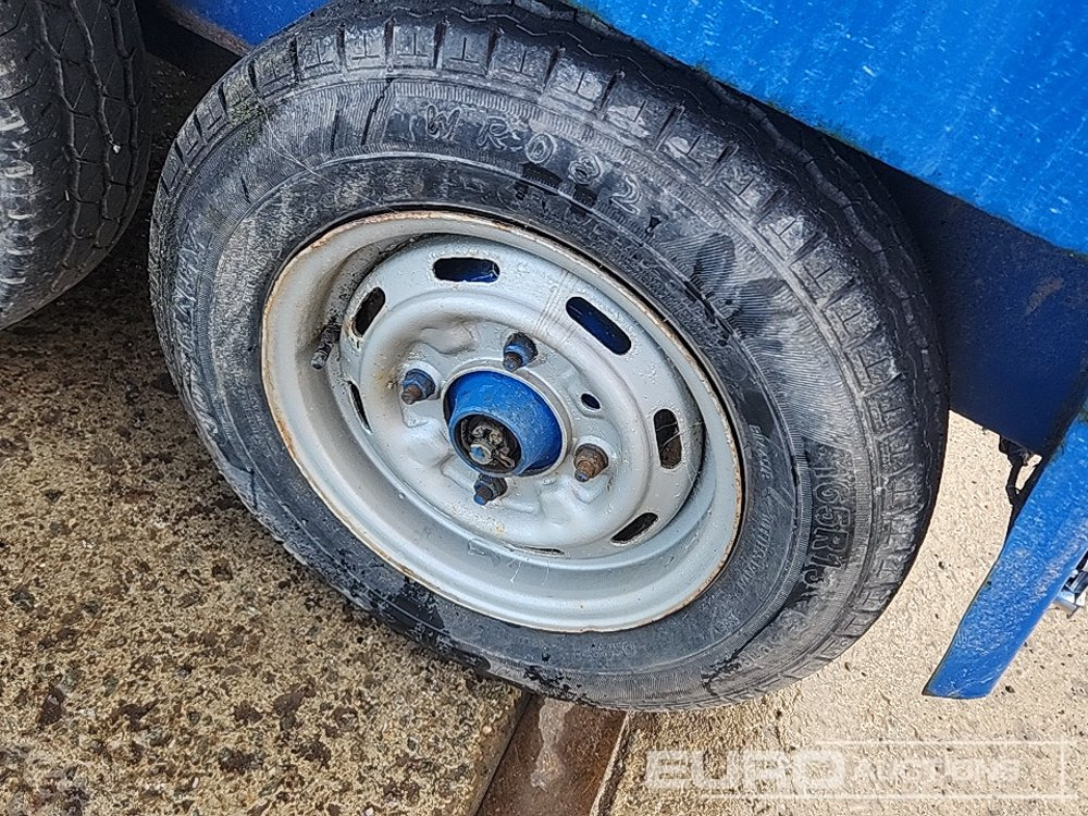 Chieftain Twin Axle Fuel Bowser, 12 Volt Pump - Резервуар для хранения: фото 5 Chieftain Twin Axle Fuel Bowser, 12 Volt Pump - Резервуар для хранения: фото 5