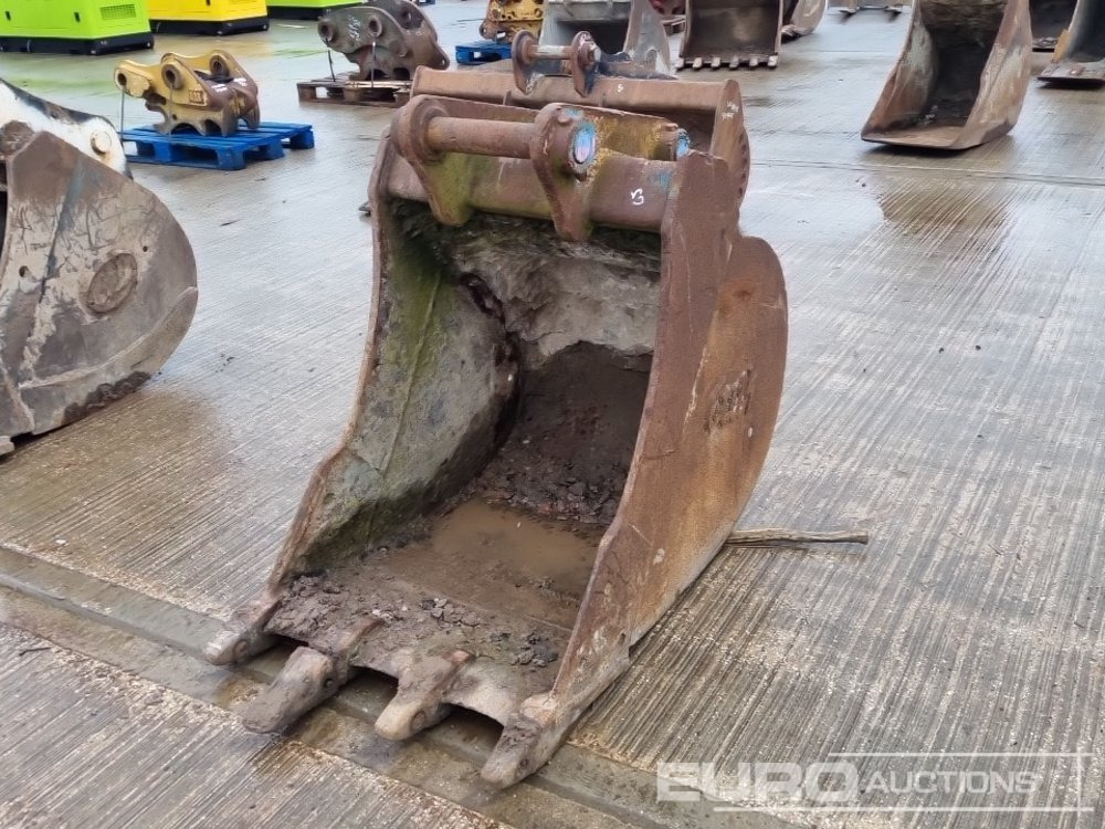 Geith 30" Digging Bucket 65mm Pin to suit 13 Ton Excavator - Ковш: фото 1 Geith 30" Digging Bucket 65mm Pin to suit 13 Ton Excavator - Ковш: фото 1