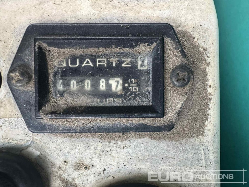 Мини-кран IHI CCH30T: фото 6 Мини-кран IHI CCH30T: фото 6