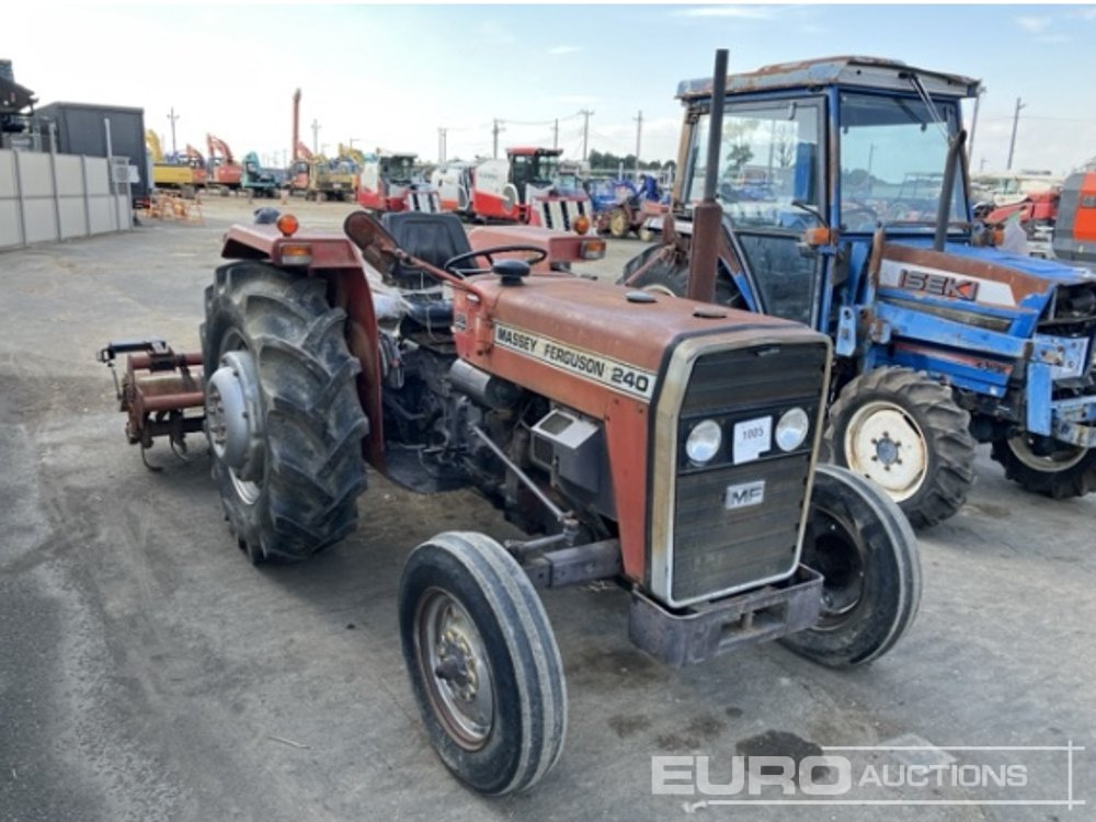 Massey Ferguson 240 - Трактор: фото 4 Massey Ferguson 240 - Трактор: фото 4