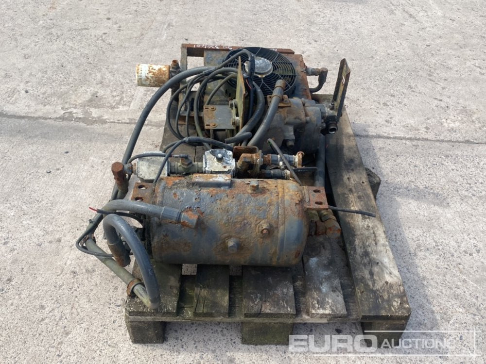 PTO Driven Compressor, Radiator - Радиатор: фото 4 PTO Driven Compressor, Radiator - Радиатор: фото 4