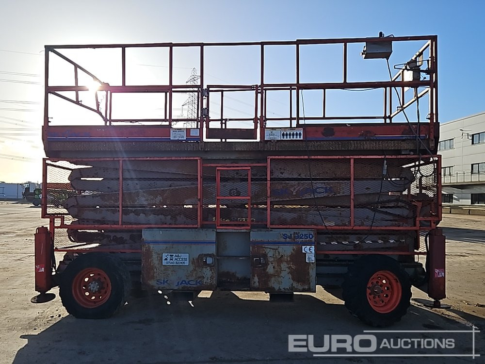 SkyJack SJ9250 - Подъёмник: фото 2 SkyJack SJ9250 - Подъёмник: фото 2