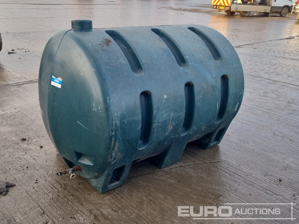 Static Plastic Fuel Bowser - Резервуар для хранения: фото 5 Static Plastic Fuel Bowser - Резервуар для хранения: фото 5