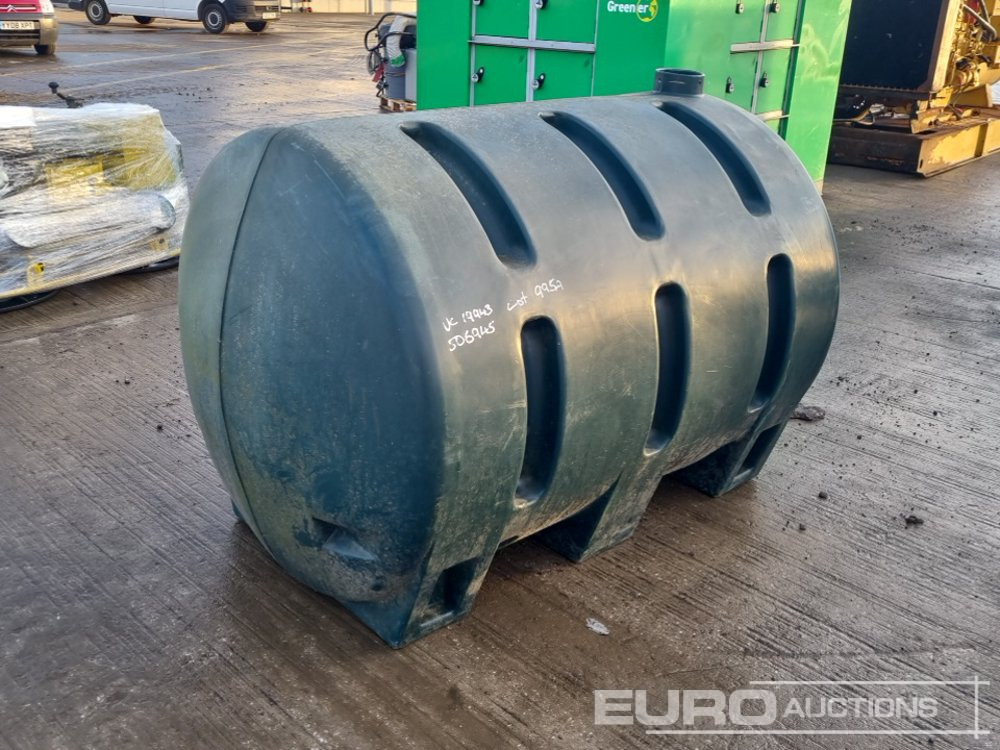 Static Plastic Fuel Bowser - Резервуар для хранения: фото 1 Static Plastic Fuel Bowser - Резервуар для хранения: фото 1