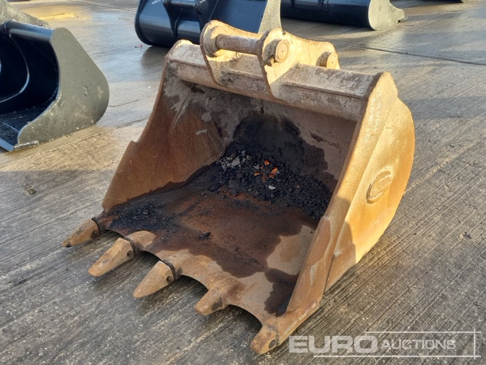 Strickland 48" Digging Bucket 65mm Pin to suit 13 Ton Excavator - Ковш: фото 1 Strickland 48" Digging Bucket 65mm Pin to suit 13 Ton Excavator - Ковш: фото 1