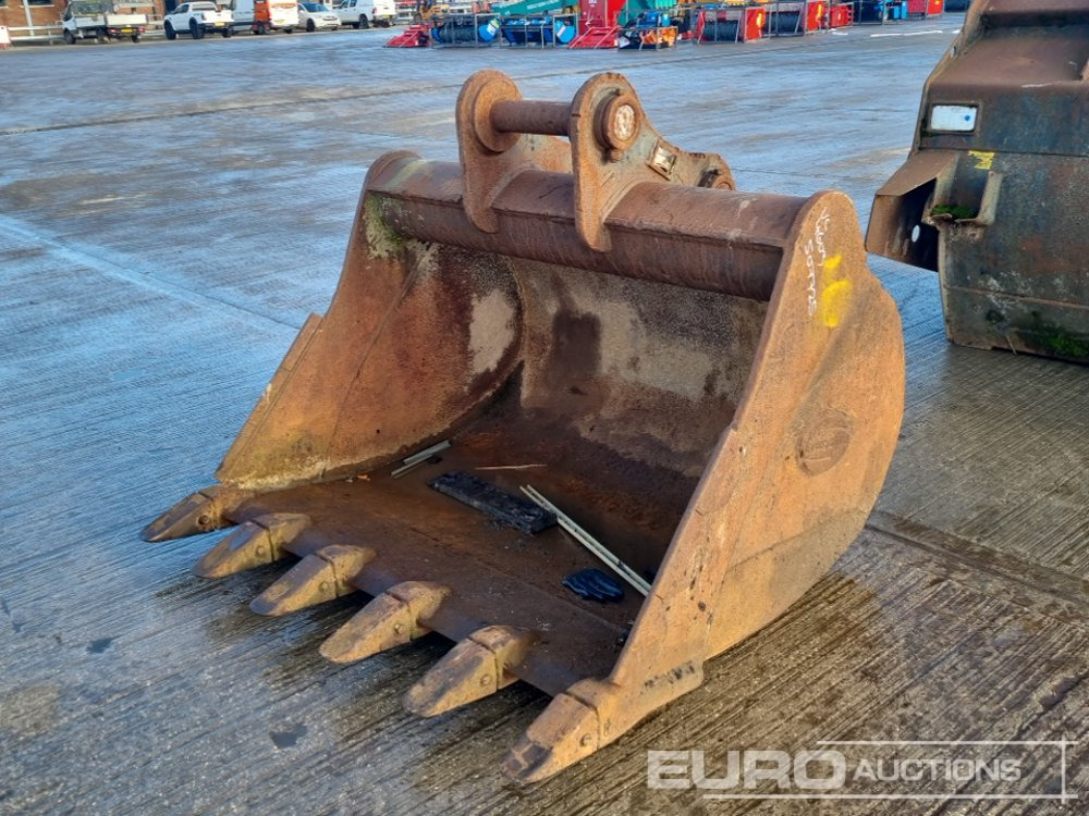 Strickland 60" Digging Bucket 80mm Pin to suit 20 Ton Excavator - Ковш: фото 1 Strickland 60" Digging Bucket 80mm Pin to suit 20 Ton Excavator - Ковш: фото 1