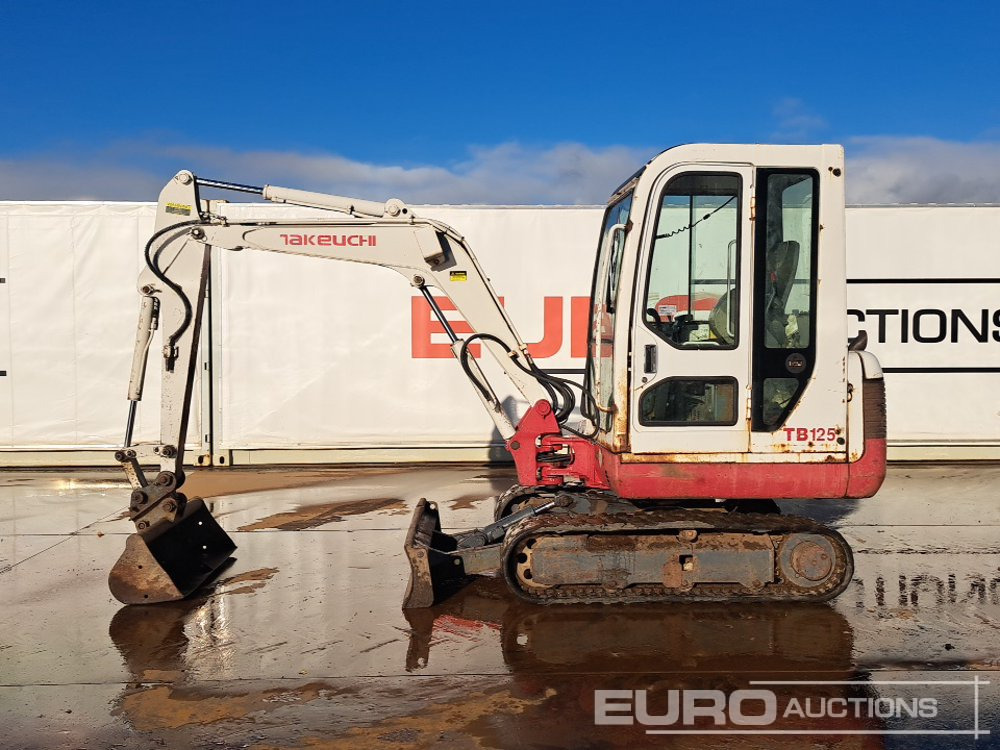 Takeuchi TB125 - Мини-экскаватор: фото 2 Takeuchi TB125 - Мини-экскаватор: фото 2