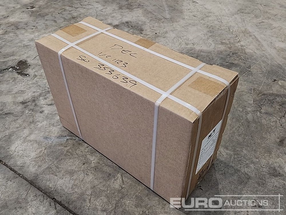 Оборудование для гаражей/ Мастерских Unused Hi-Torque HT12000 12 Volt Winch, 3/8" x 85' Rope: фото 23 Оборудование для гаражей/ Мастерских Unused Hi-Torque HT12000 12 Volt Winch, 3/8" x 85' Rope: фото 23