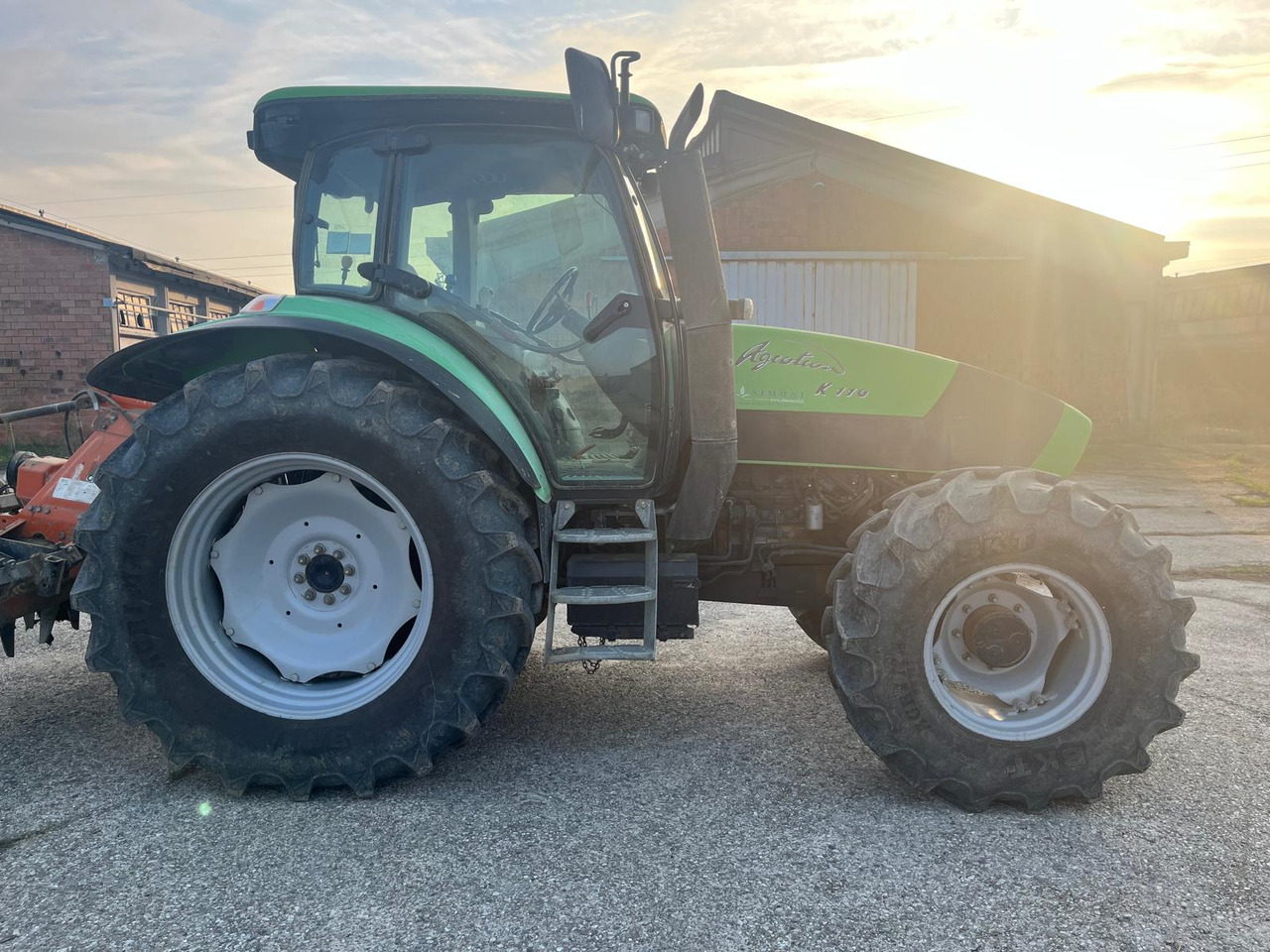 Trattore usato Deutz-Fahr AGROTRON K110 - Трактор: фото 4 Trattore usato Deutz-Fahr AGROTRON K110 - Трактор: фото 4