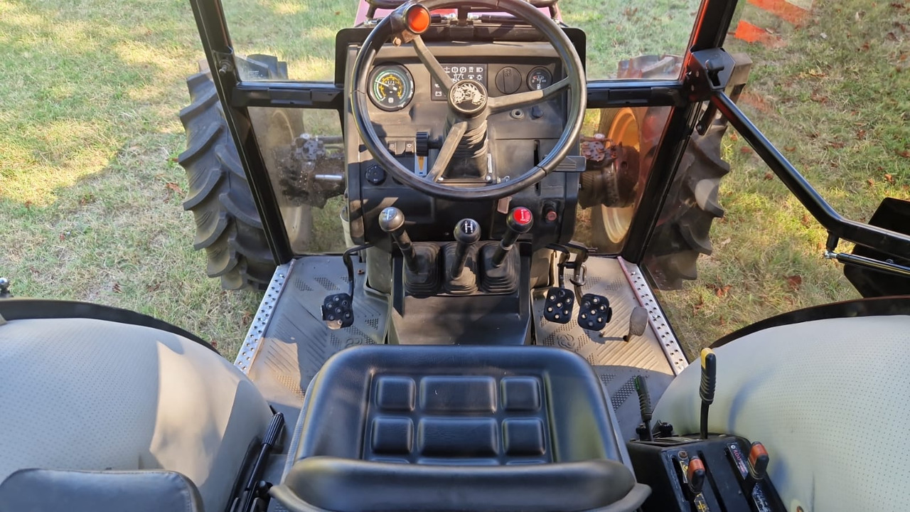 Trattore usato Same Aster 60 - Трактор: фото 3 Trattore usato Same Aster 60 - Трактор: фото 3