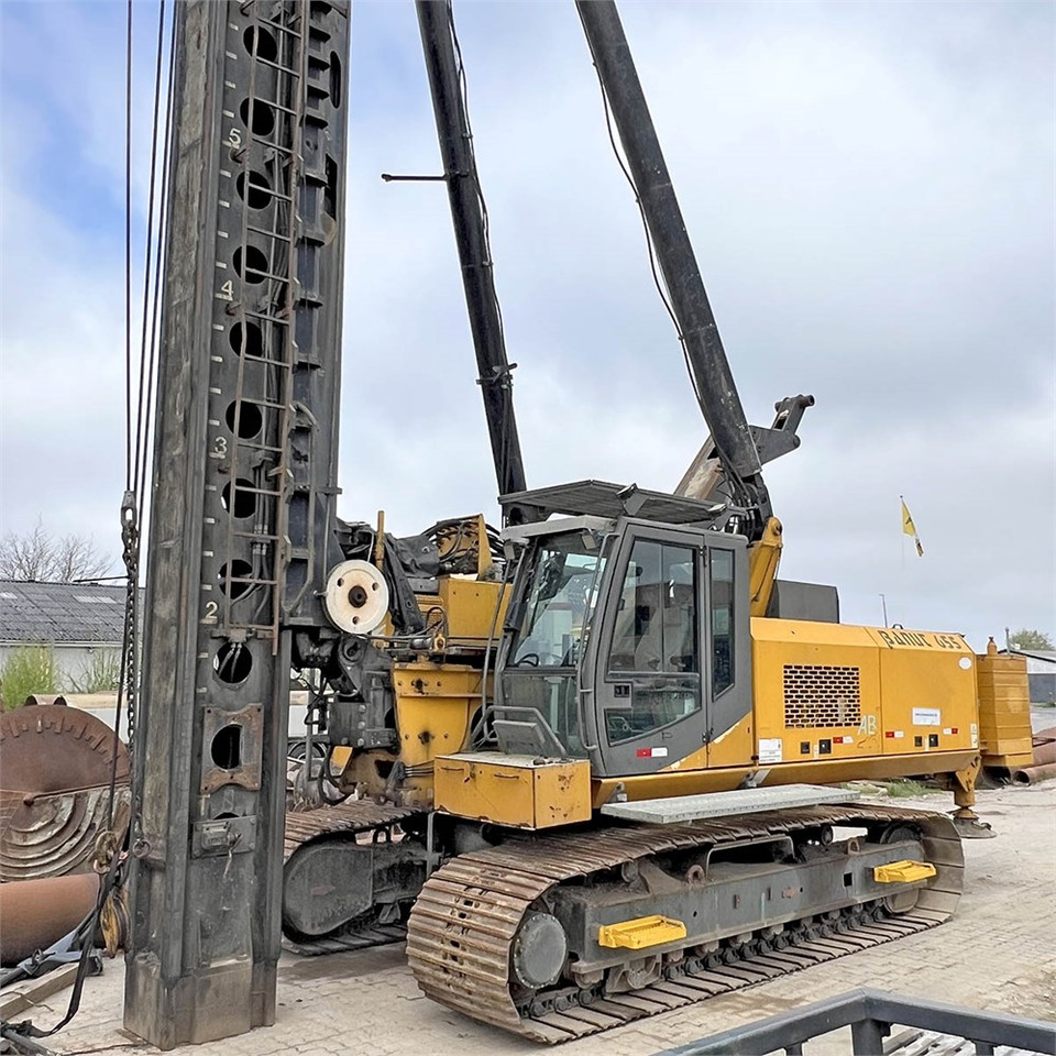 Banut 655 - Сваебойная установка: фото 4 Banut 655 - Сваебойная установка: фото 4