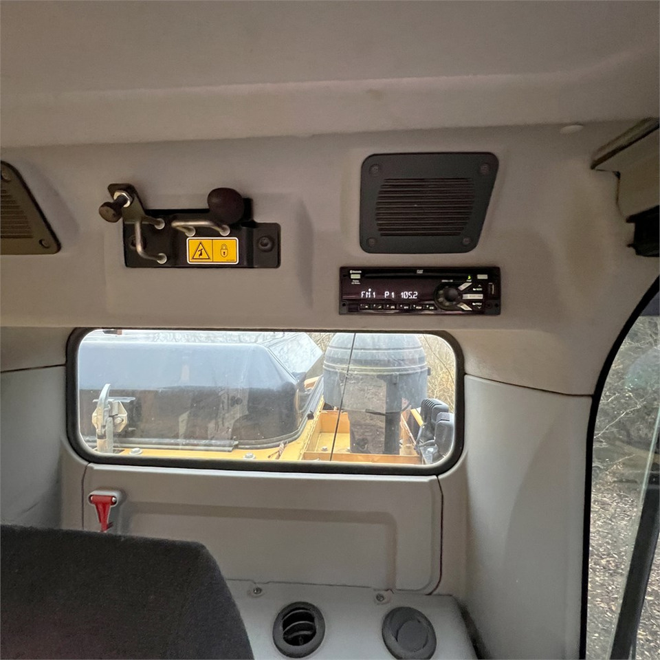 Гусеничный экскаватор Caterpillar 335FL CR: фото 26 Гусеничный экскаватор Caterpillar 335FL CR: фото 26