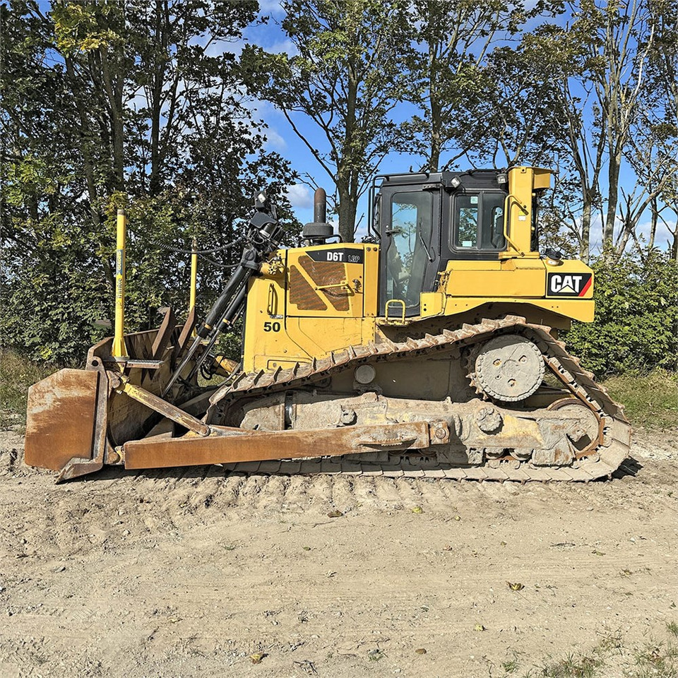 Caterpillar D6T LGP - Бульдозер: фото 3 Caterpillar D6T LGP - Бульдозер: фото 3