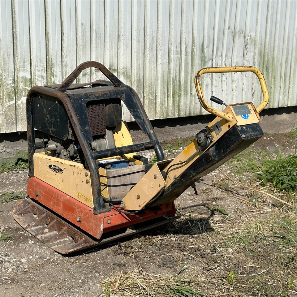 Dynapac LG500 - Виброплита: фото 1 Dynapac LG500 - Виброплита: фото 1