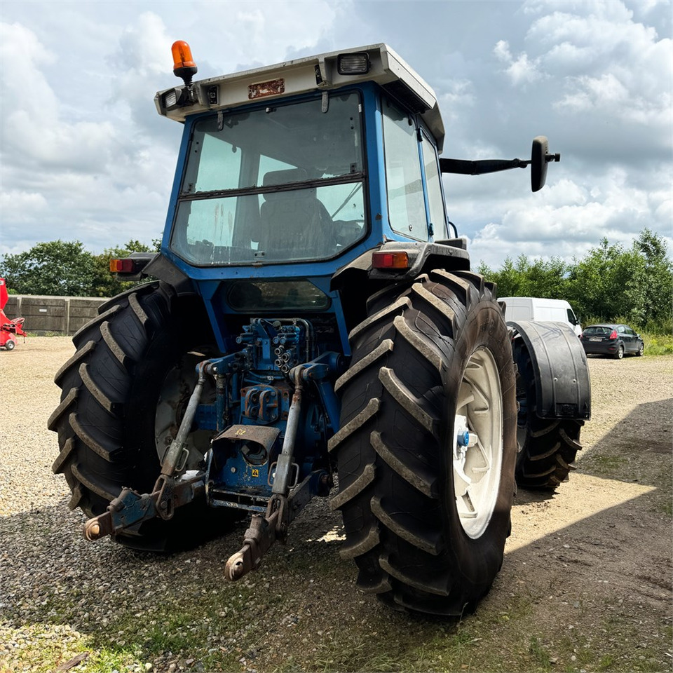 Ford 8630 - Трактор: фото 4 Ford 8630 - Трактор: фото 4