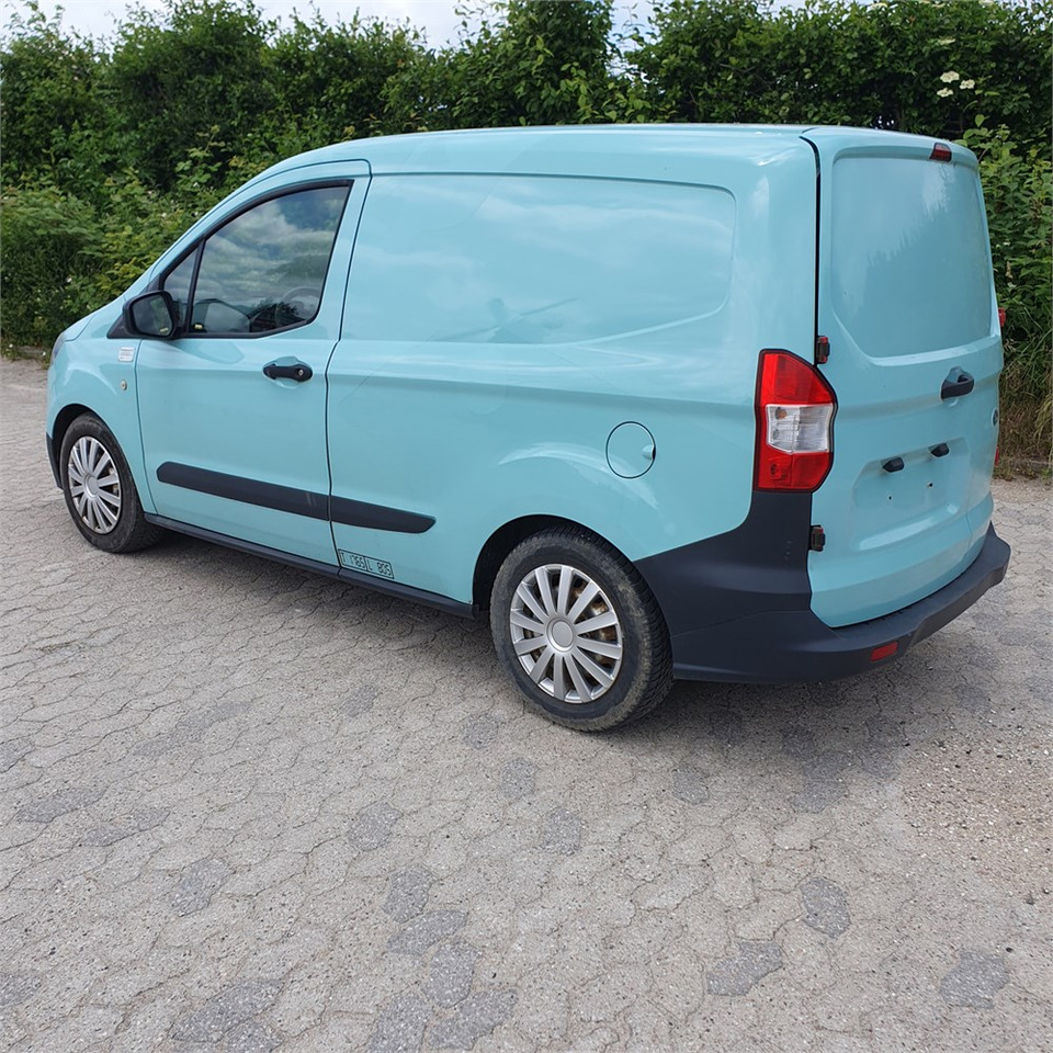 Ford Transit Courier - Легковой фургон: фото 3 Ford Transit Courier - Легковой фургон: фото 3