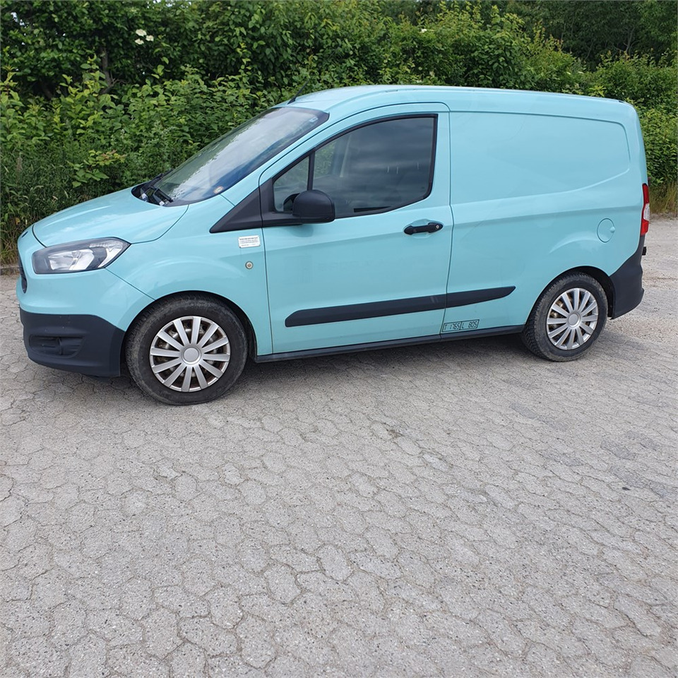 Ford Transit Courier - Легковой фургон: фото 2 Ford Transit Courier - Легковой фургон: фото 2