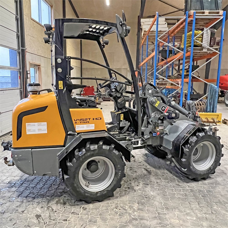 Giant V452T X-Tra HD - Колёсный погрузчик: фото 5 Giant V452T X-Tra HD - Колёсный погрузчик: фото 5