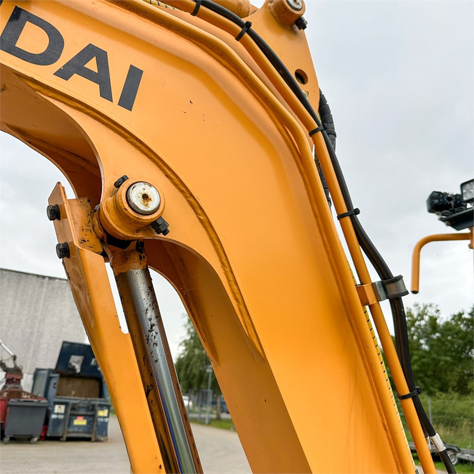 Hyundai Robex 25Z-9AK в лизинг Hyundai Robex 25Z-9AK: фото 24