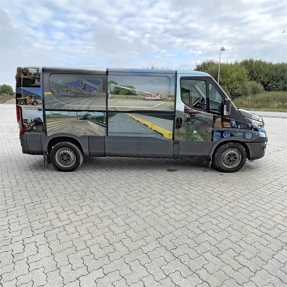 Iveco 35-120 HI Matic - Цельнометаллический фургон: фото 3 Iveco 35-120 HI Matic - Цельнометаллический фургон: фото 3