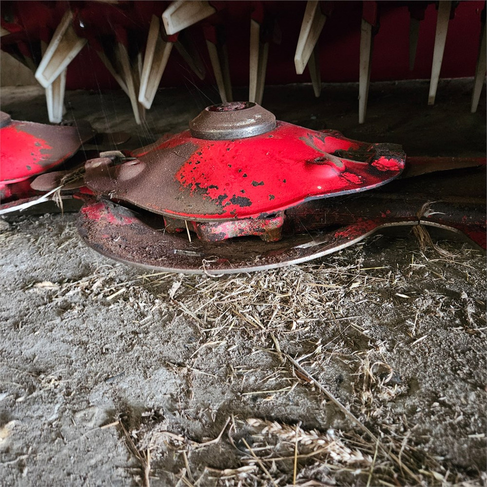 Косилка LELY Splendimo 280MC: фото 8 Косилка LELY Splendimo 280MC: фото 8