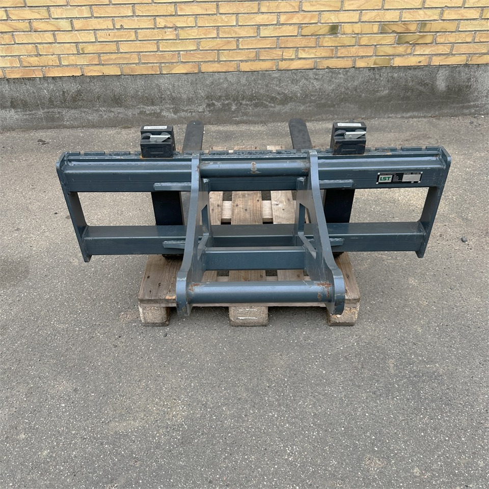 LST Pallet Fork Frame CBS45 - Вилы: фото 3 LST Pallet Fork Frame CBS45 - Вилы: фото 3