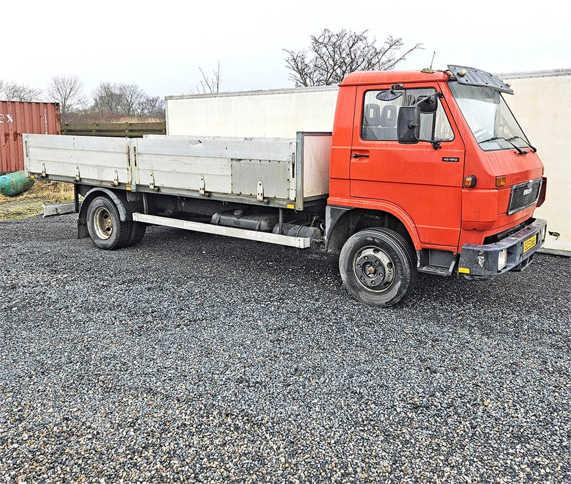 MAN 10 150 - Грузовик бортовой/ Платформа: фото 1 MAN 10 150 - Грузовик бортовой/ Платформа: фото 1