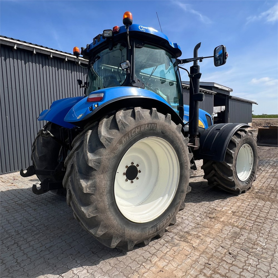 New Holland T6050 - Трактор: фото 4 New Holland T6050 - Трактор: фото 4