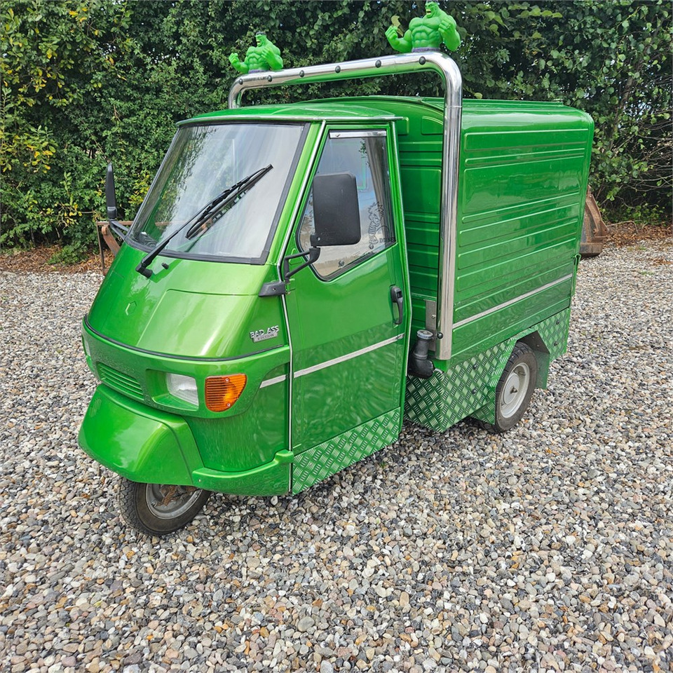 Piaggio APE 50 VAN - Мотоцикл: фото 1 Piaggio APE 50 VAN - Мотоцикл: фото 1