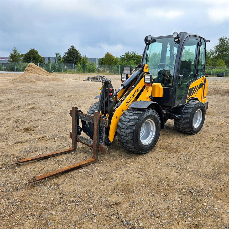 Schaeff 2445 - Колёсный погрузчик: фото 2 Schaeff 2445 - Колёсный погрузчик: фото 2